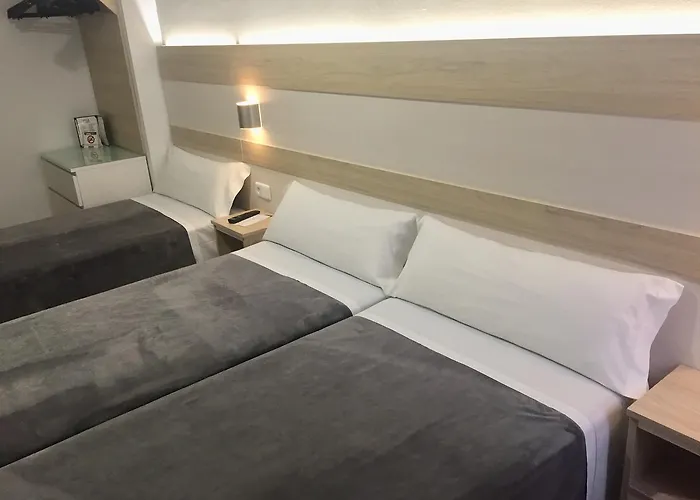 Catalunya Express Otel 2*