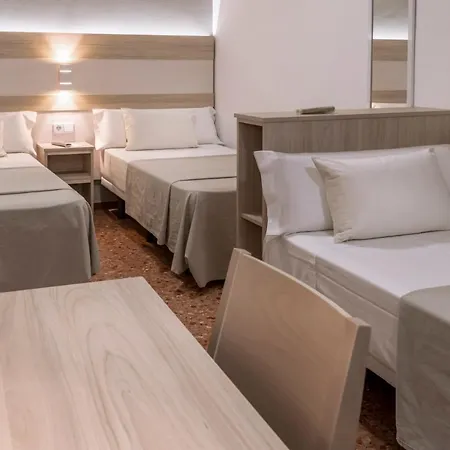 Hotel Catalunya Express 2*