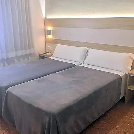 Catalunya Express Hotel 2*
