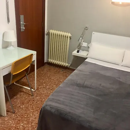 Hotel Catalunya Express 2*