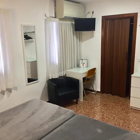 Hotel Catalunya Express