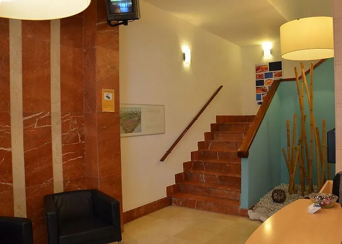 Отель Catalunya Express 2*