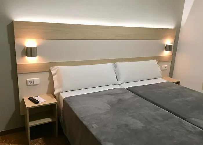 Catalunya Express Отель 2*