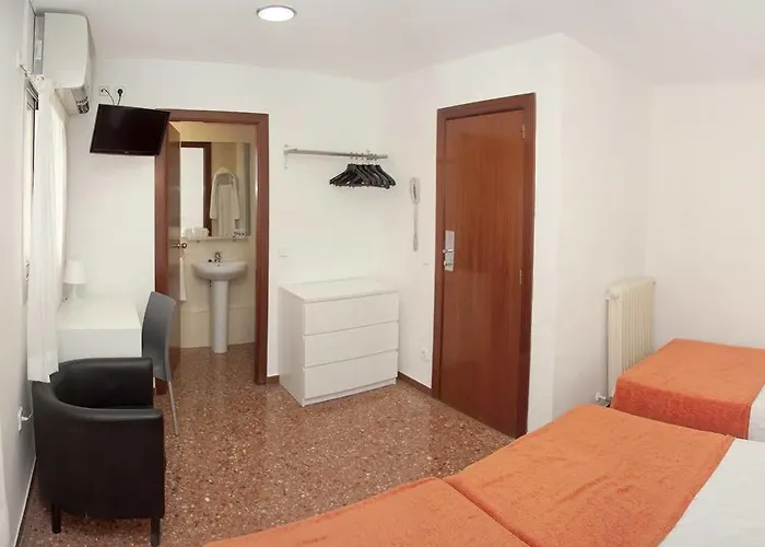 Catalunya Express Отель